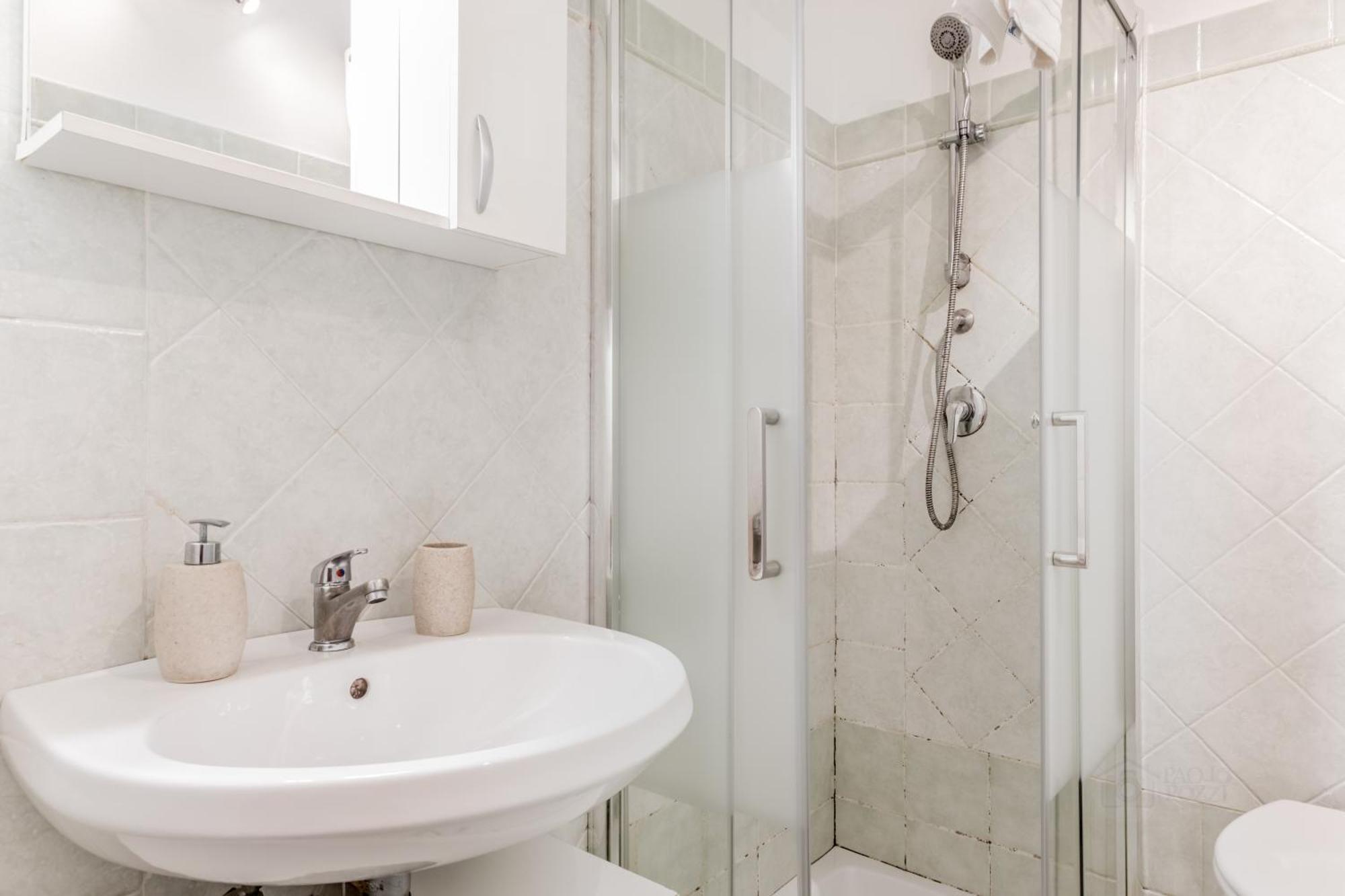 Ariana Luxury Guest House Rome Exterior photo